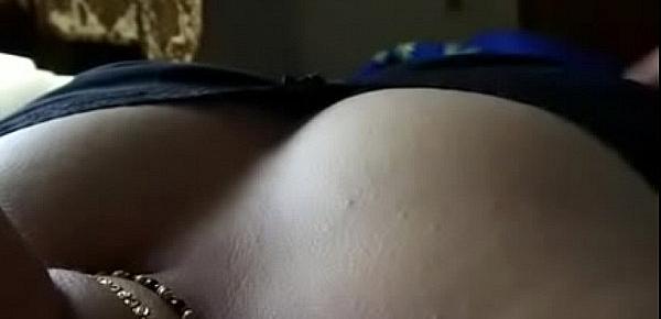  Desi Indian Green Blouse Bhabhi Boobs Fondled by Dewar